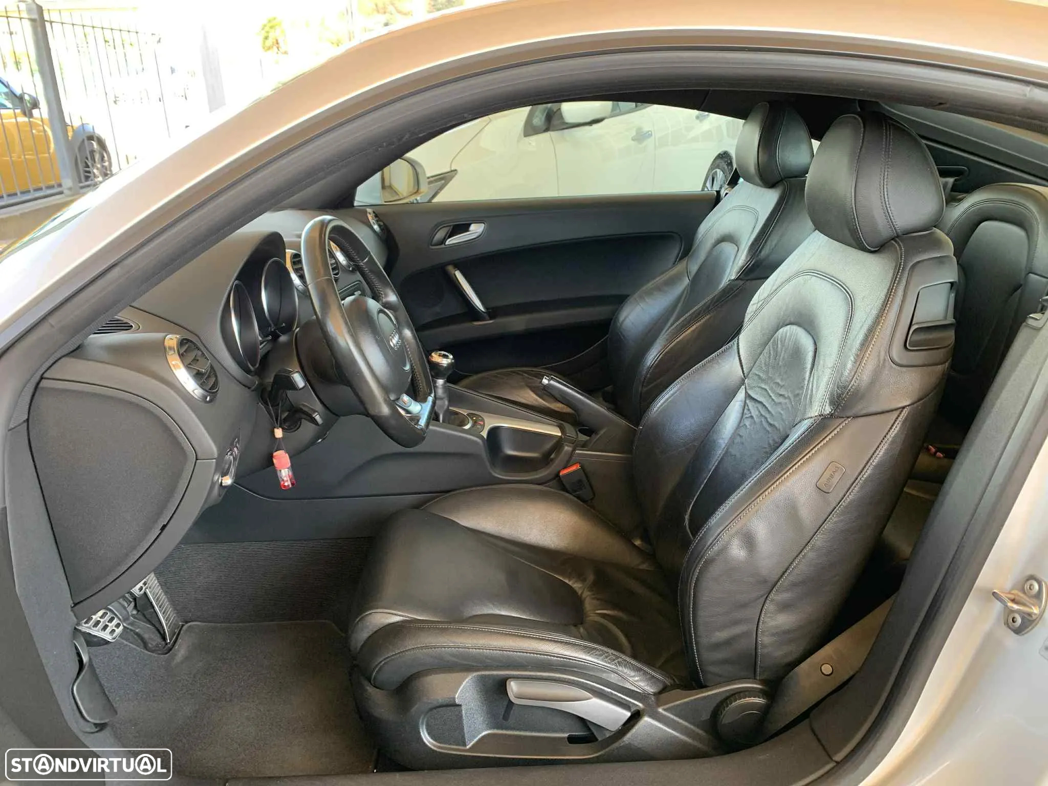 Audi TT Coupé 2.0 TDI quattro S-line - 12