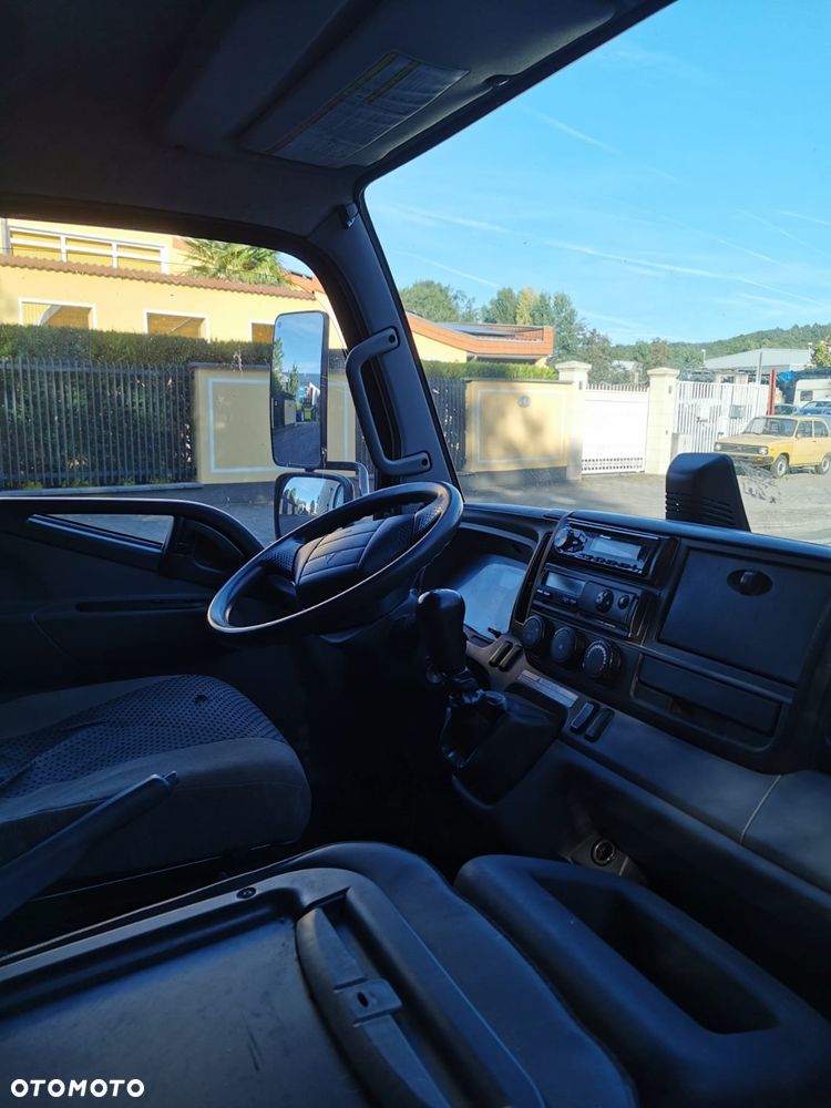 Mitsubishi Fuso Canter - 6