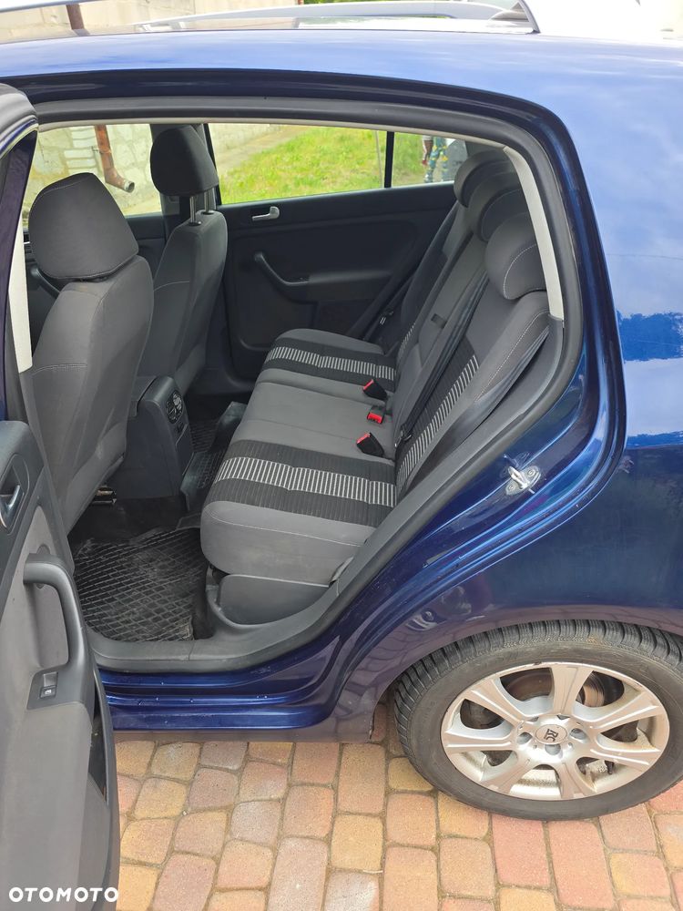 Volkswagen Golf Plus 1.9 TDI Comfortline - 17