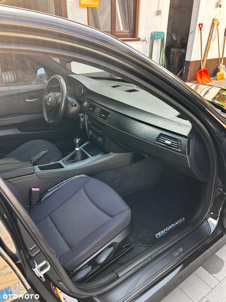 BMW Seria 3 - 10