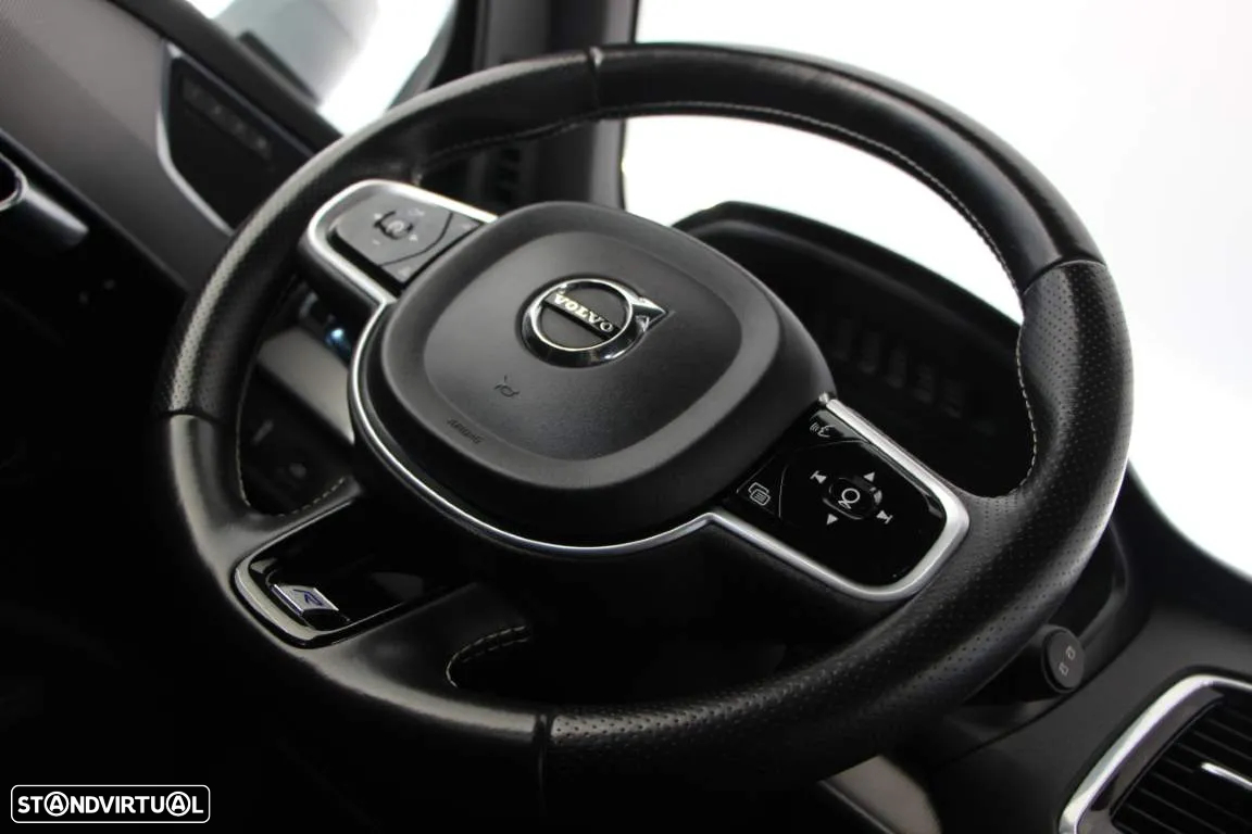 Volvo XC 90 2.0 D4 R-Design - 14