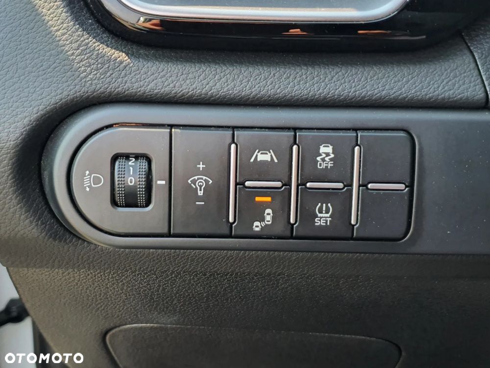 Kia Ceed 1.5 T-GDI Business Line - 30