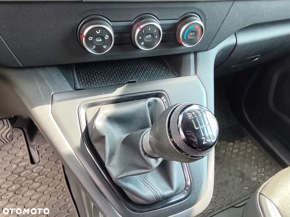 Renault Kangoo - 12