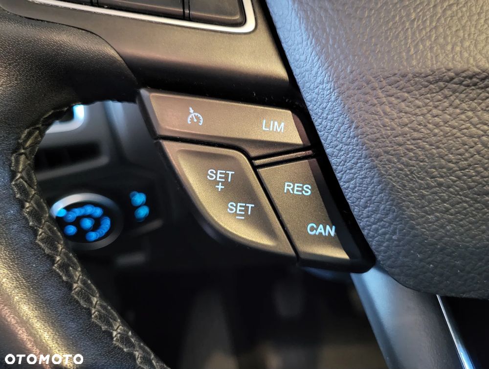 Ford Focus 1.5 TDCi DPF Start-Stopp-System Titanium - 23