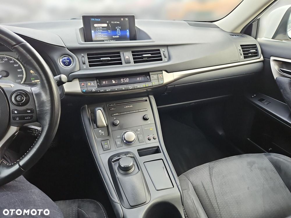 Lexus CT 200h Elegance EU6 - 12