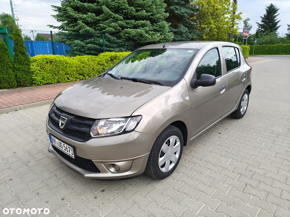 Dacia Sandero 1.2 16V 75 Celebration - 2