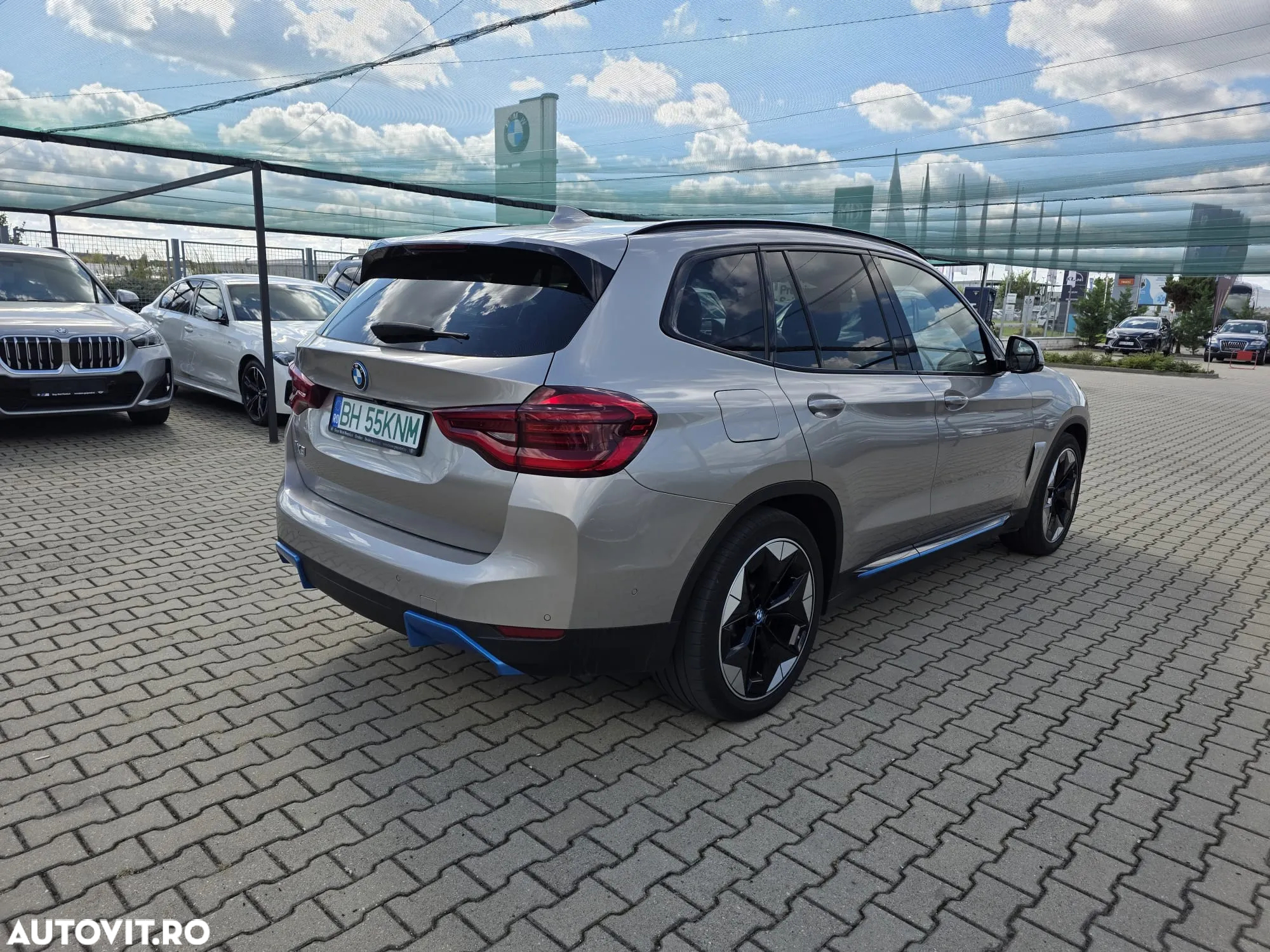 BMW iX3 Standard - 5