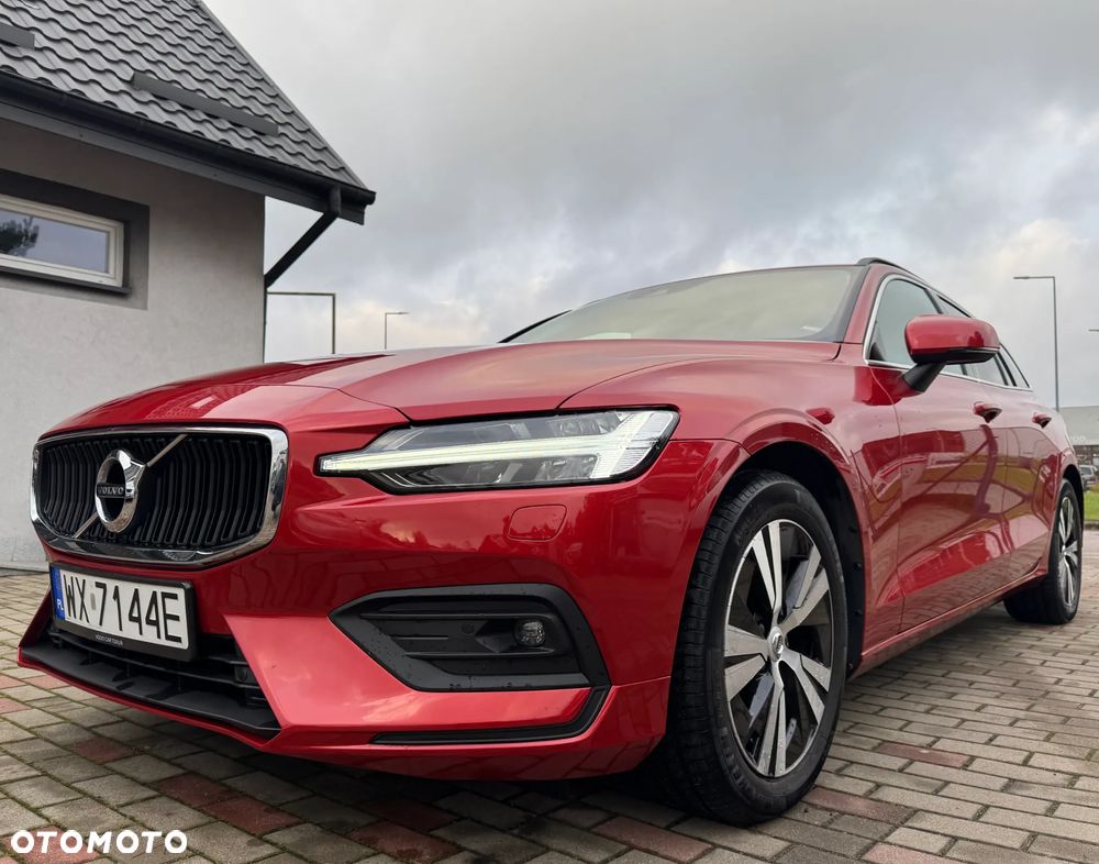 Volvo V60 B4 D Momentum Pro - 3