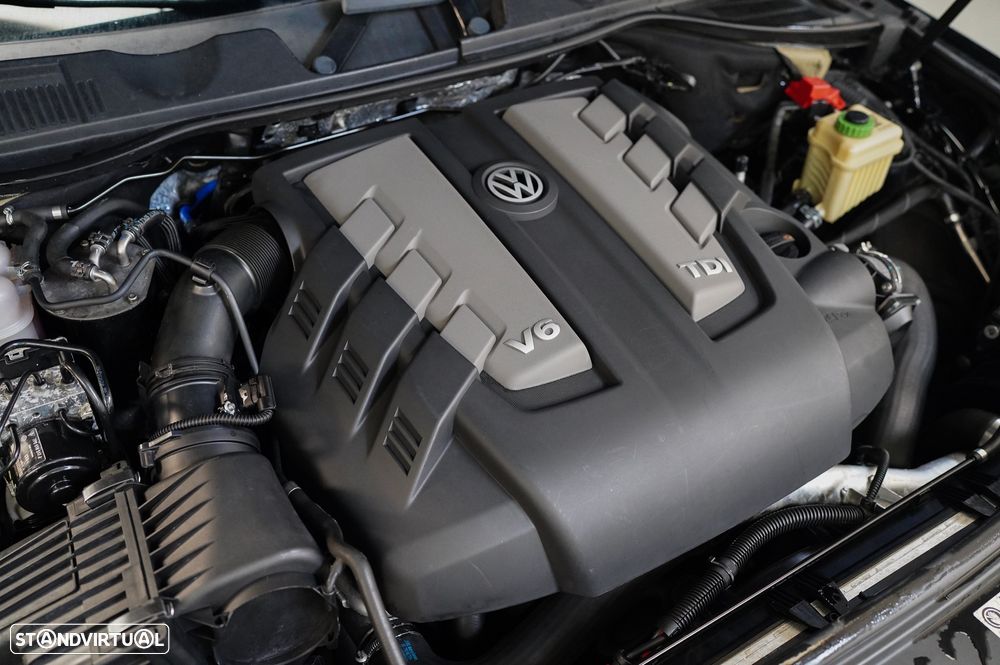 VW Touareg 3.0 TDI V6 TT Top Tiptronic - 35