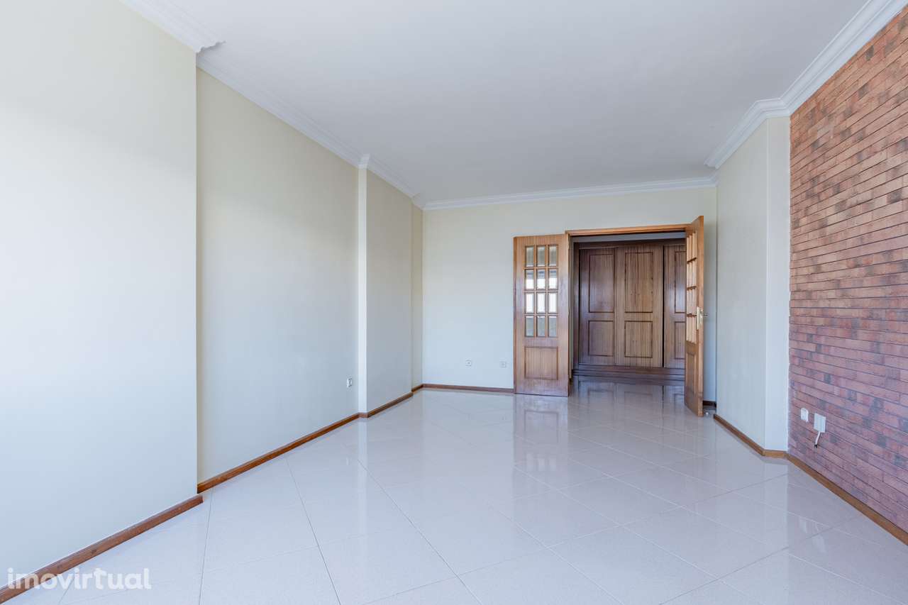 T1 80m² com varanda – Cavaleira (junto ao Hospital de Sintra) - Grande imagem: 5/40