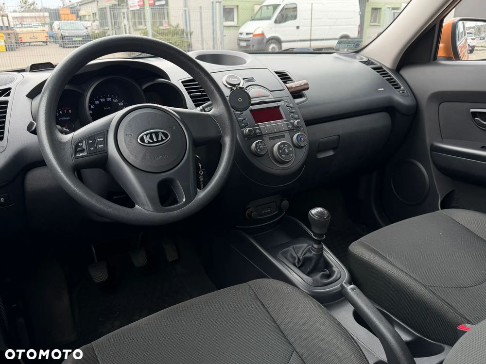 Kia Soul 1.6 M - 11