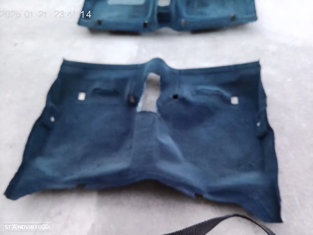 Volvo 244 alcatifas - 1