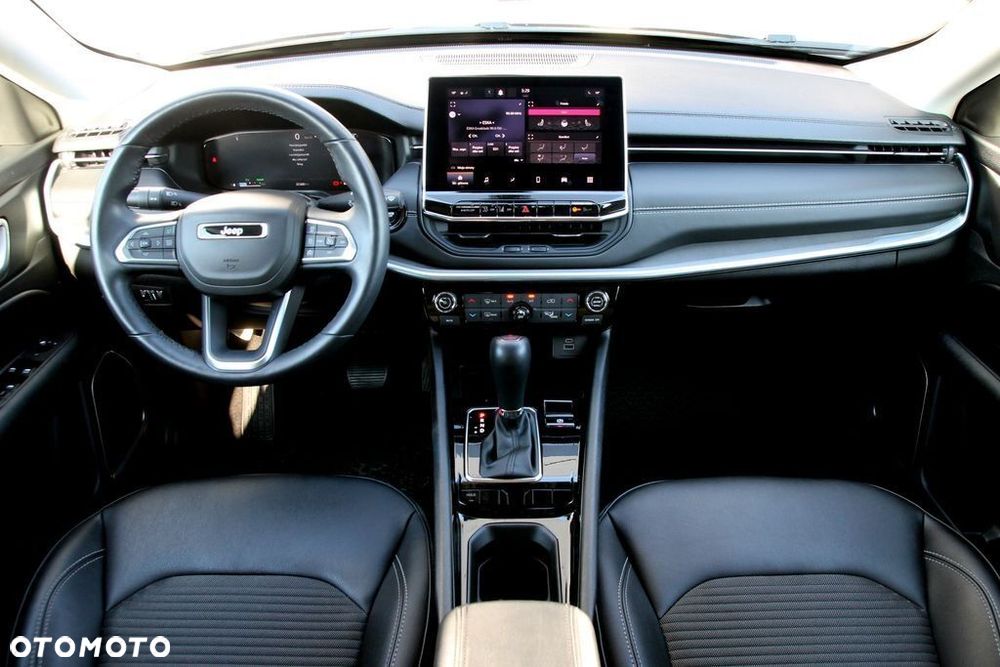 Jeep Compass - 17