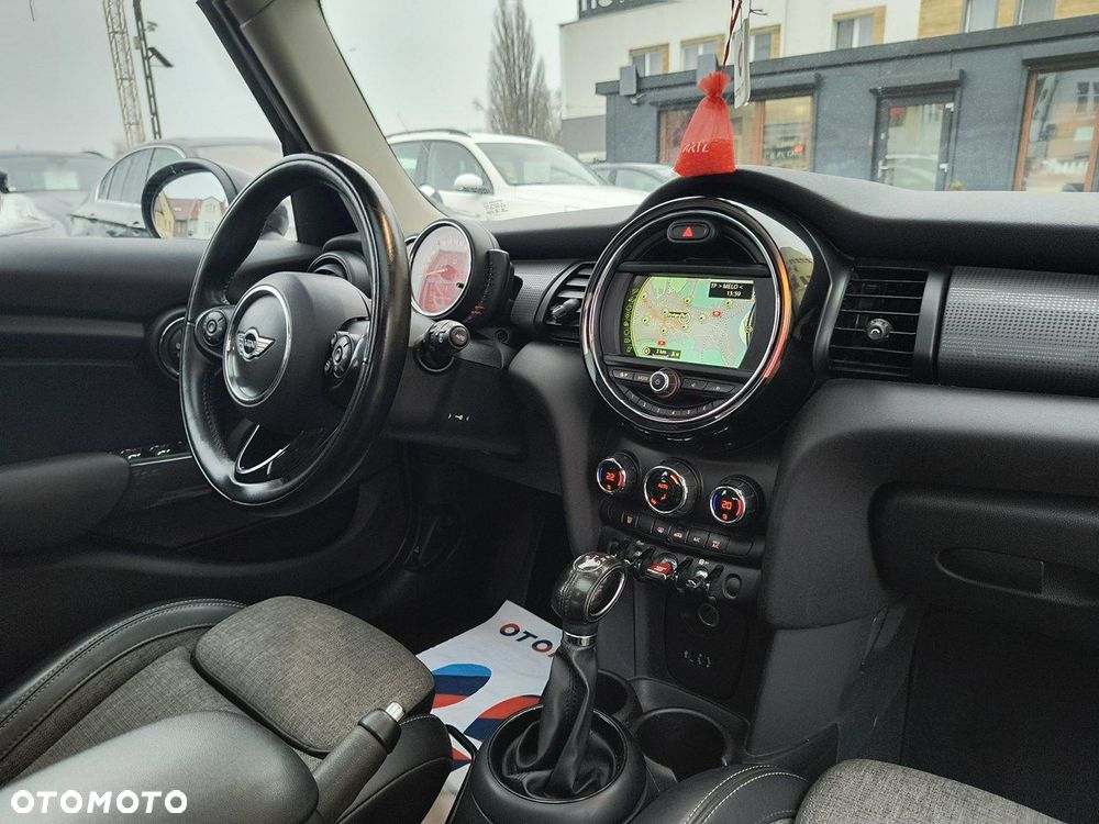 MINI Cooper - 19
