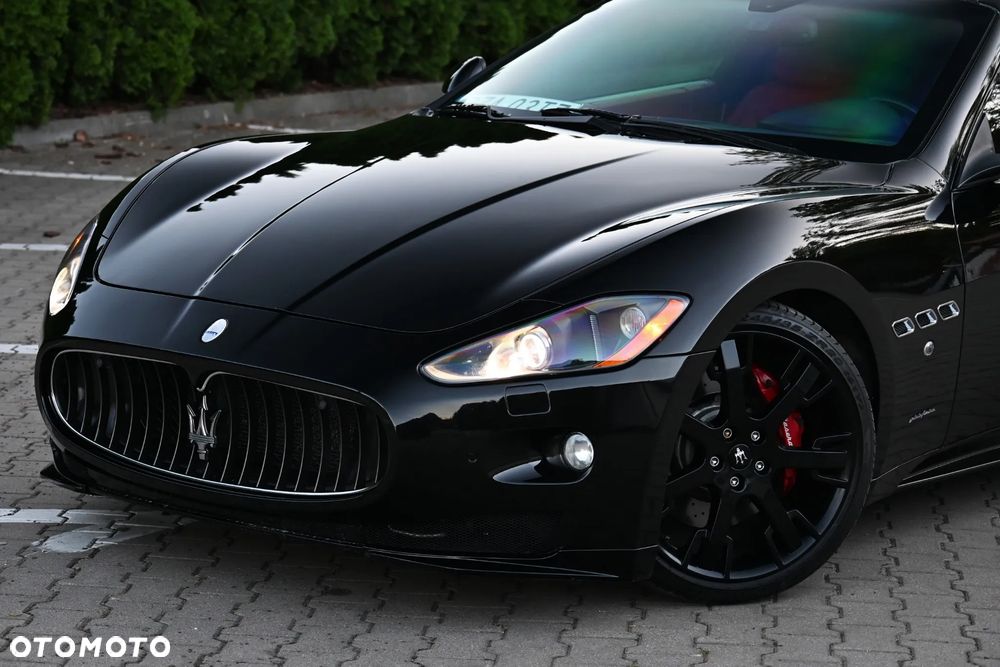 Maserati GranTurismo S Automatik - 8