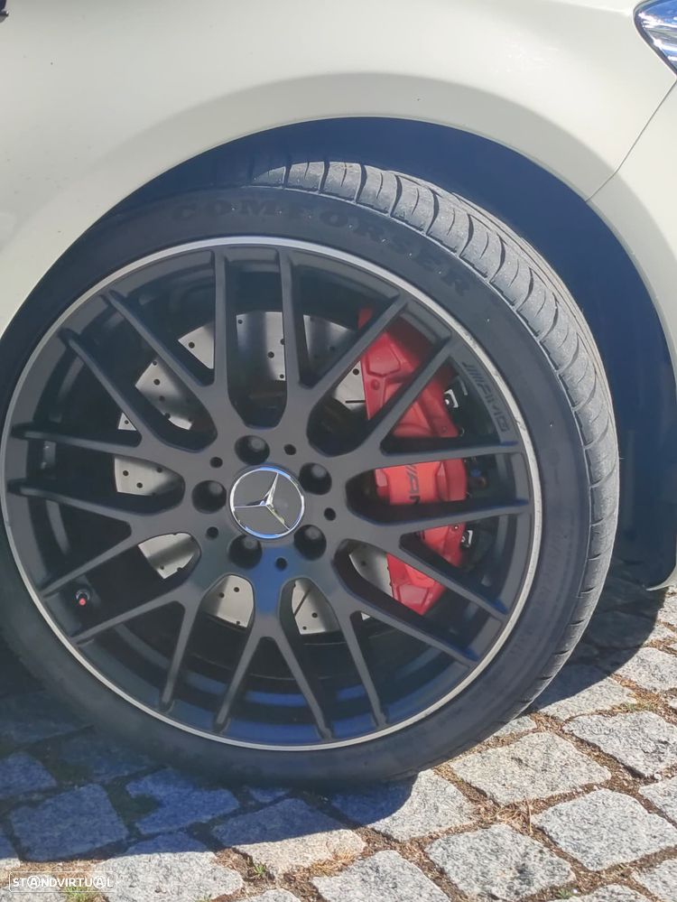 Mercedes-Benz CLA 45 AMG 4Matic Speedshift 7G-DCT Night Edition - 33