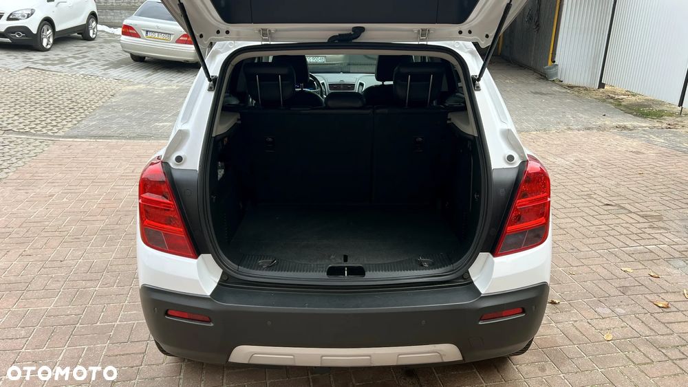 Chevrolet Trax 1.4T AWD LT+ - 34