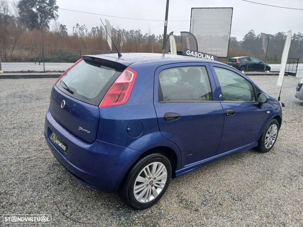 fiat grande-punto ver-1-2-freestyle-360 - 9
