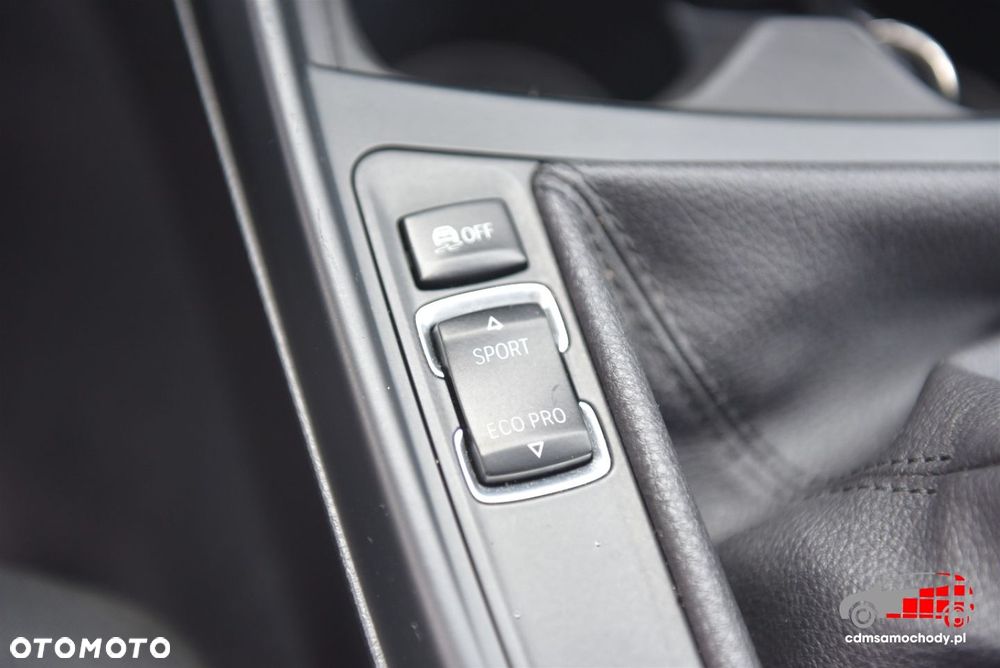 BMW Seria 1 116d - 24