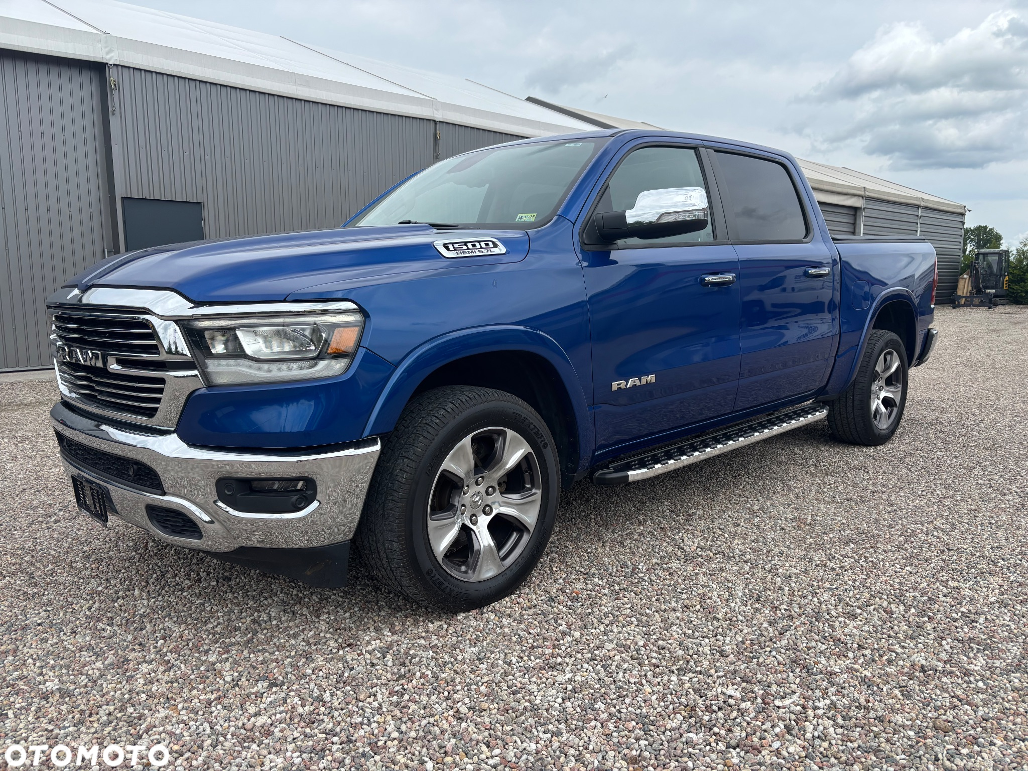 RAM 1500 Crew Cab Laramie - 5