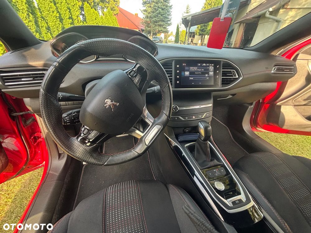 Peugeot 308 PureTech 130 EAT6 Stop & Start GT-Line Edition - 28