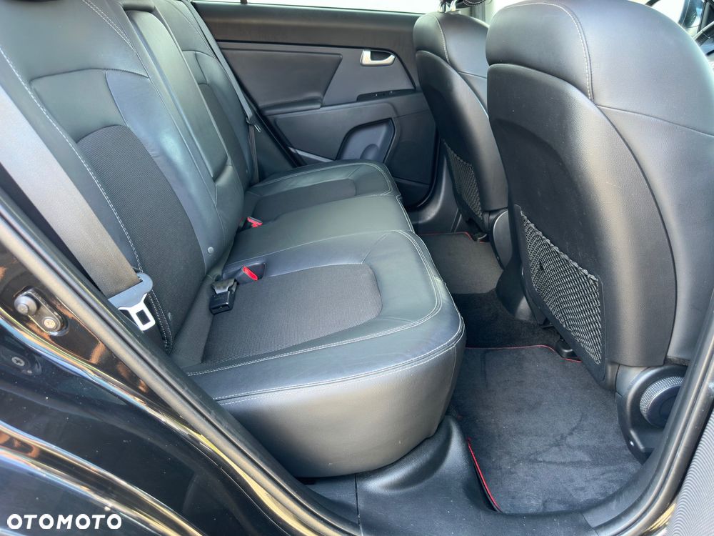 Kia Sportage 2.0 CRDI 2WD Spirit - 9