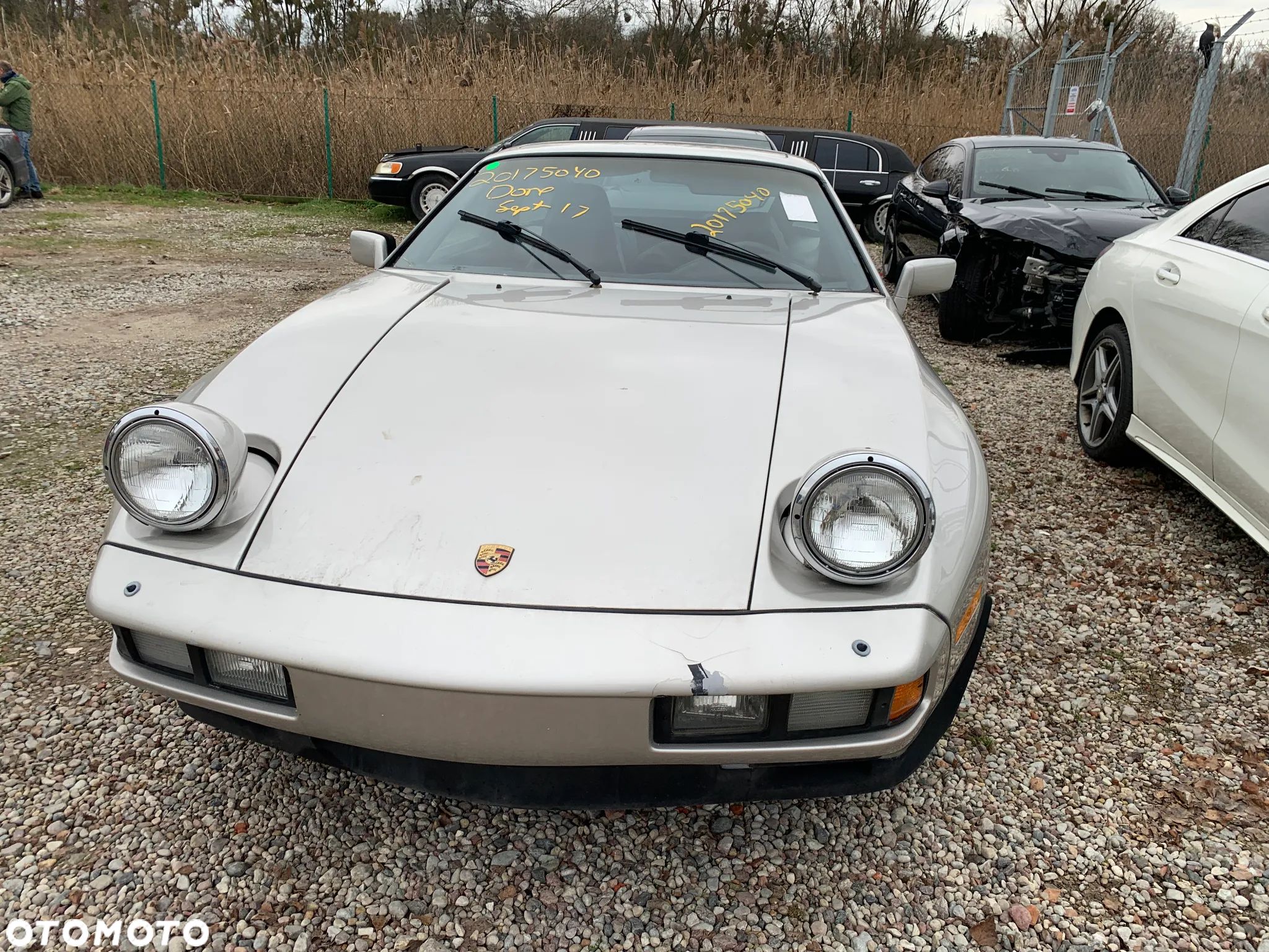 Porsche 928 - 1