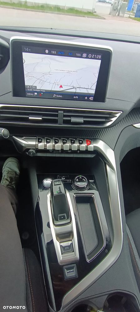 Peugeot 3008 BlueHDi 130 Stop & Start EAT8 Allure - 37