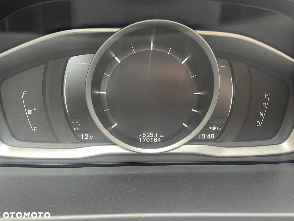 Volvo S60 D5 Drive-E Momentum - 9