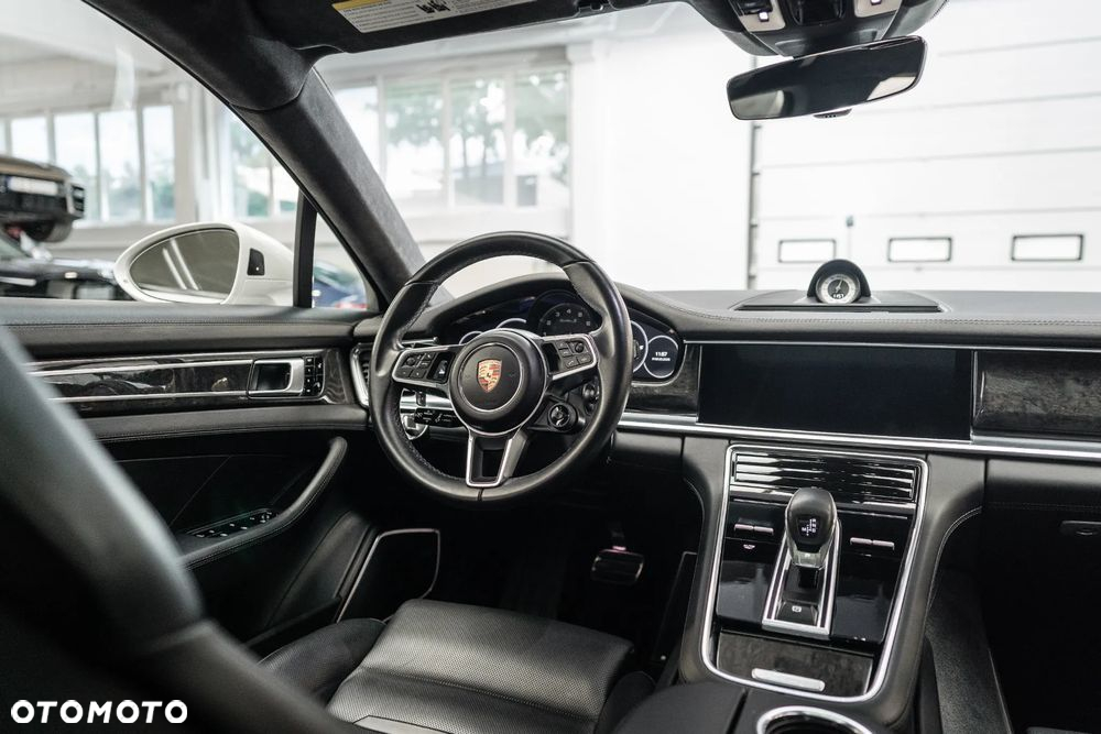 Porsche Panamera Turbo S e-Hybrid - 26
