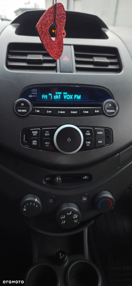 Chevrolet Spark - 25