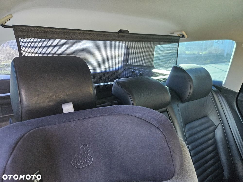 Volkswagen Passat 2.0 TDI Comfortline - 11