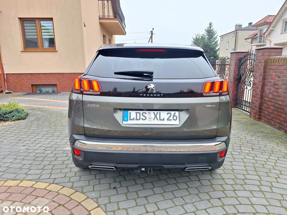 Peugeot 3008 PureTech 130 Stop & Start GPF EAT8 Allure - 11