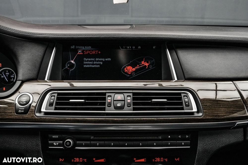 BMW Seria 7 730d - 26