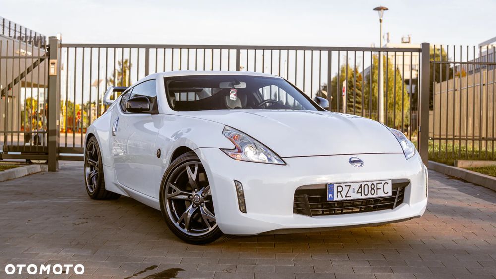 Nissan 370Z 2017 photo 3