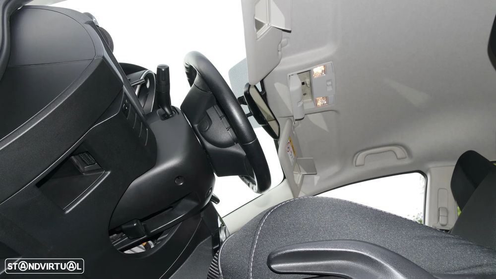 Mazda 5 MZR-CD 1.6 Superior Wagon +Xenon +PE+Pele - 34