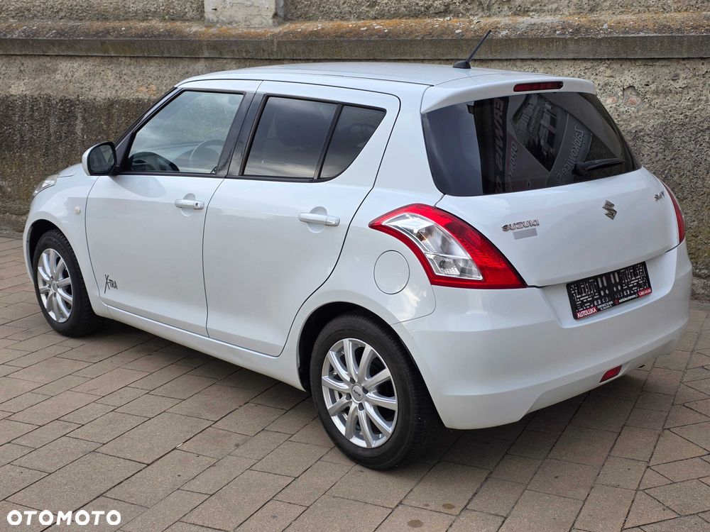 Suzuki Swift - 4