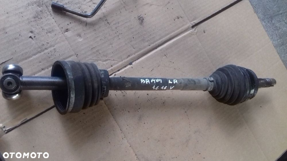 PÓŁOŚ PÓŁOŚKA LEWA KRÓTKA FIAT BRAVA 1.6