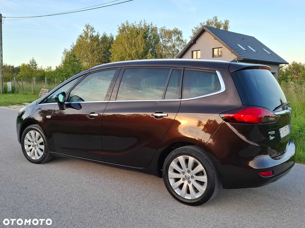 Opel Zafira - 4