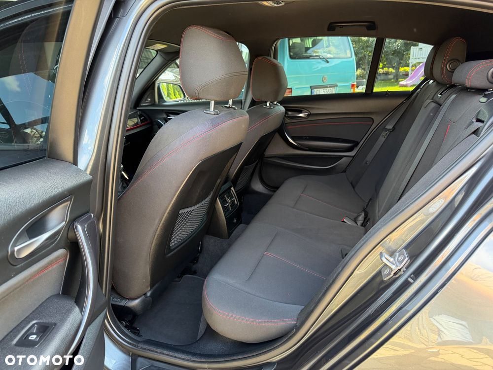 BMW Seria 1 118d Sport Line - 17
