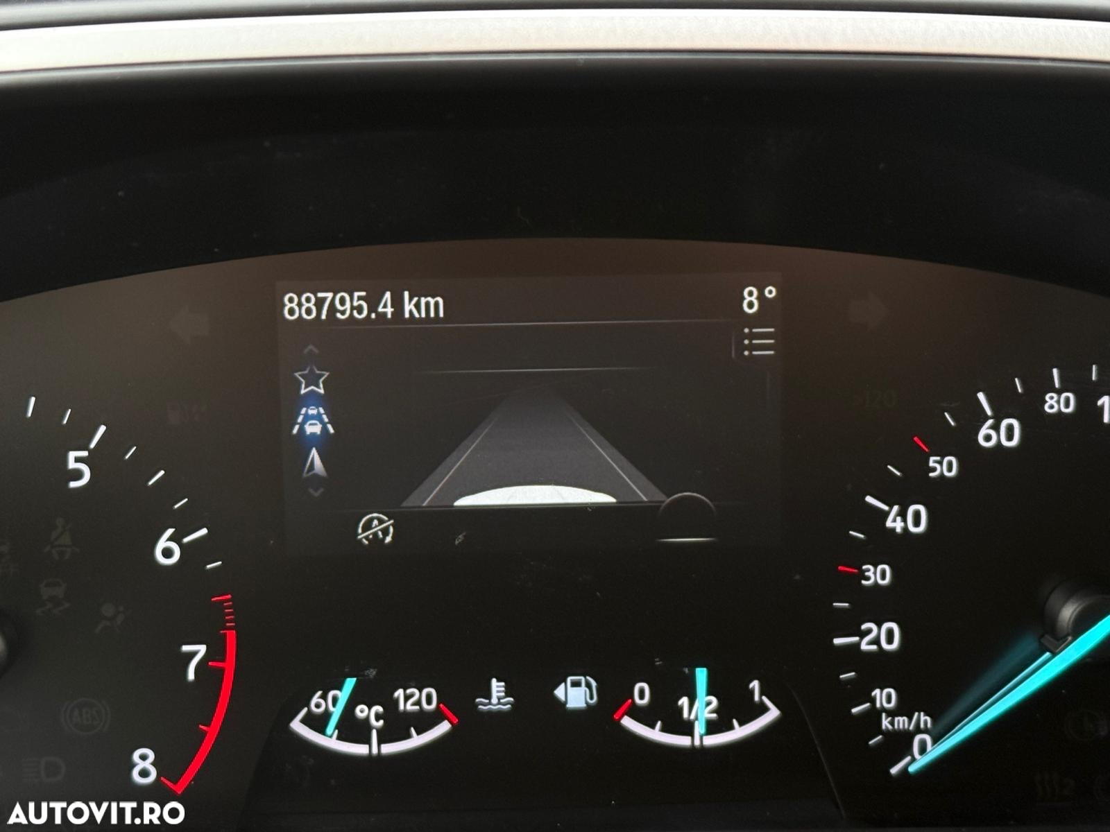 Ford Focus 1.0 EcoBoost Start-Stopp-System COOL&CONNECT DESIGN - 12