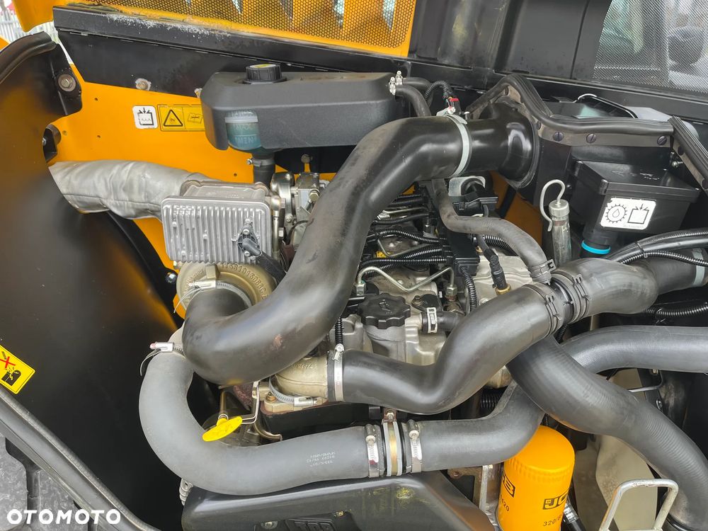 JCB 531-70 Agri Super - 11