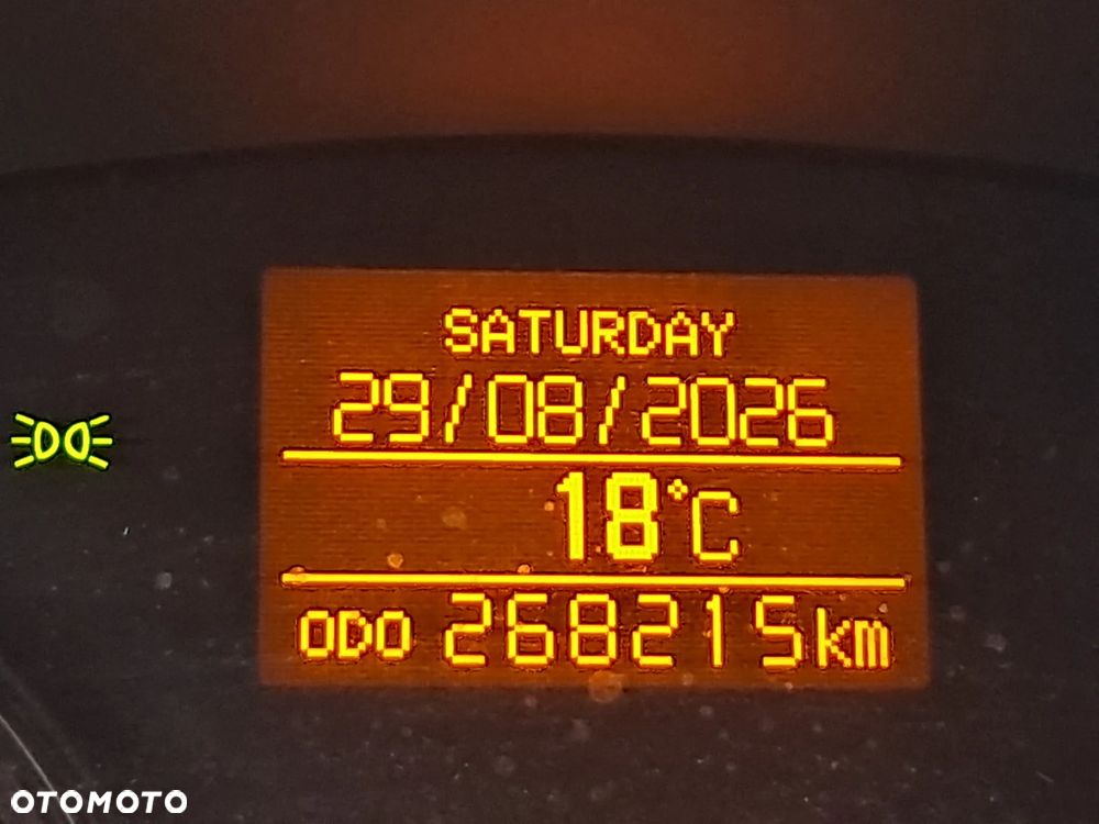 Toyota Avensis 2.0 D-4D Sol - 12