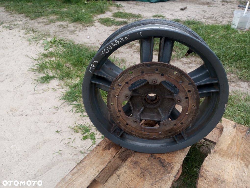 Felga Piaggio yourban 300 MP3 tylna koło tylne tarcza hamulcowa H1 - 2