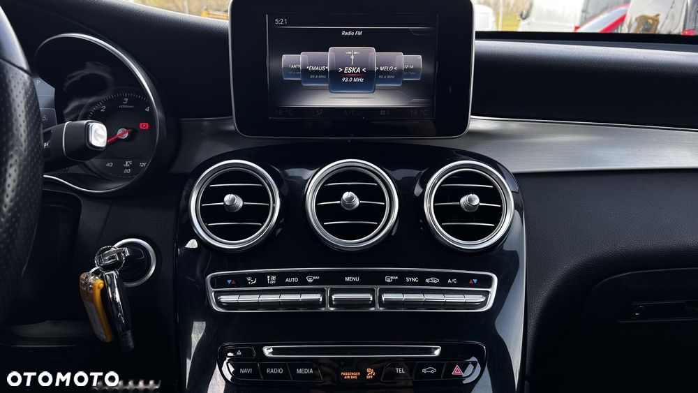 Mercedes-Benz GLC - 18