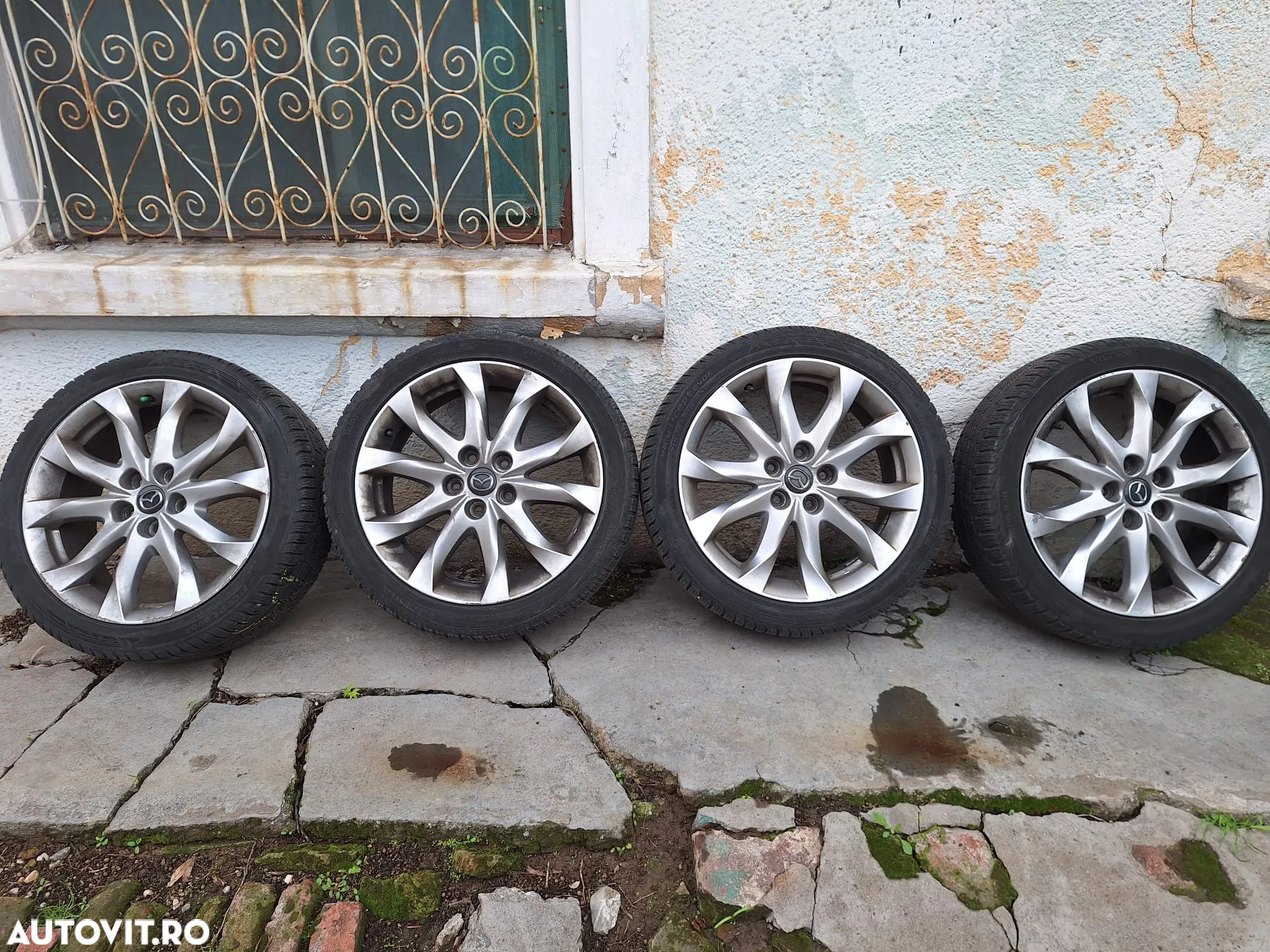 Mazda 3 G165 Revolution Top - 22