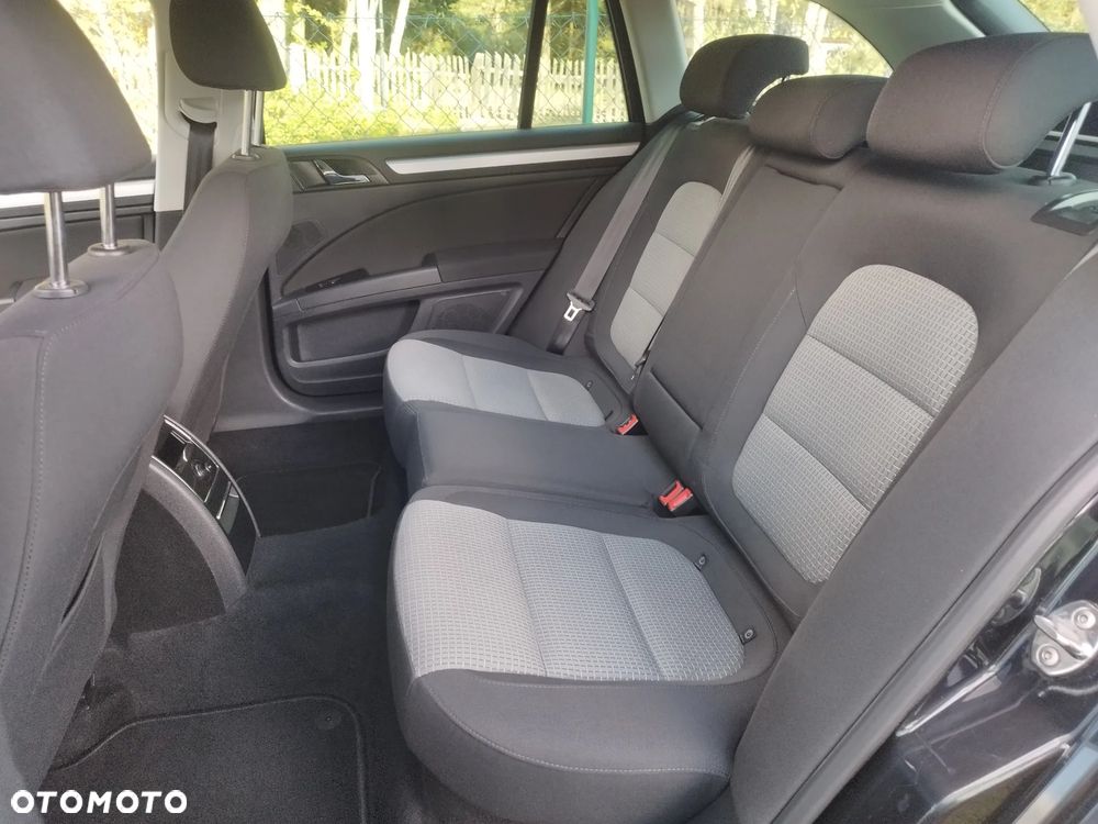 Skoda Superb 2.0 TDI Elegance - 15