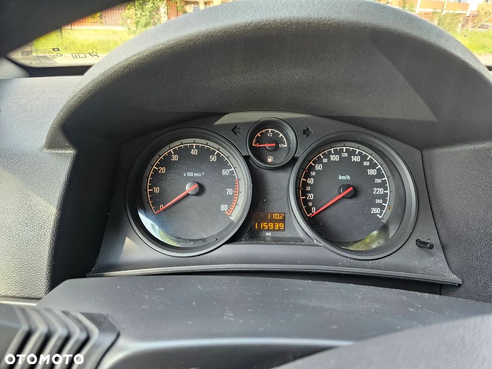 Opel Astra 1.6 - 7