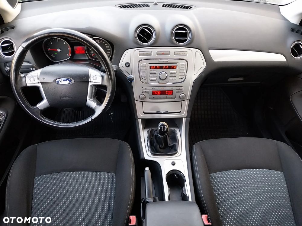 Ford Mondeo 1.8 TDCi Trend - 6