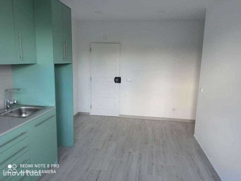 T1 Marinheiros, remodelado, excelente oportunidade. - Grande imagem: 2/6